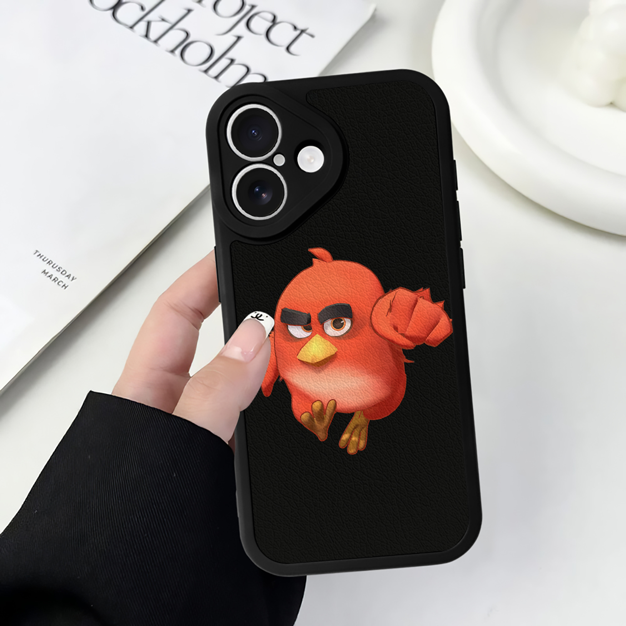 （画像用） Angry Birds アングリーバード 【iPhone 16シリーズ対応】シリコンスマホケース（レザー調） 材質：シリコン
